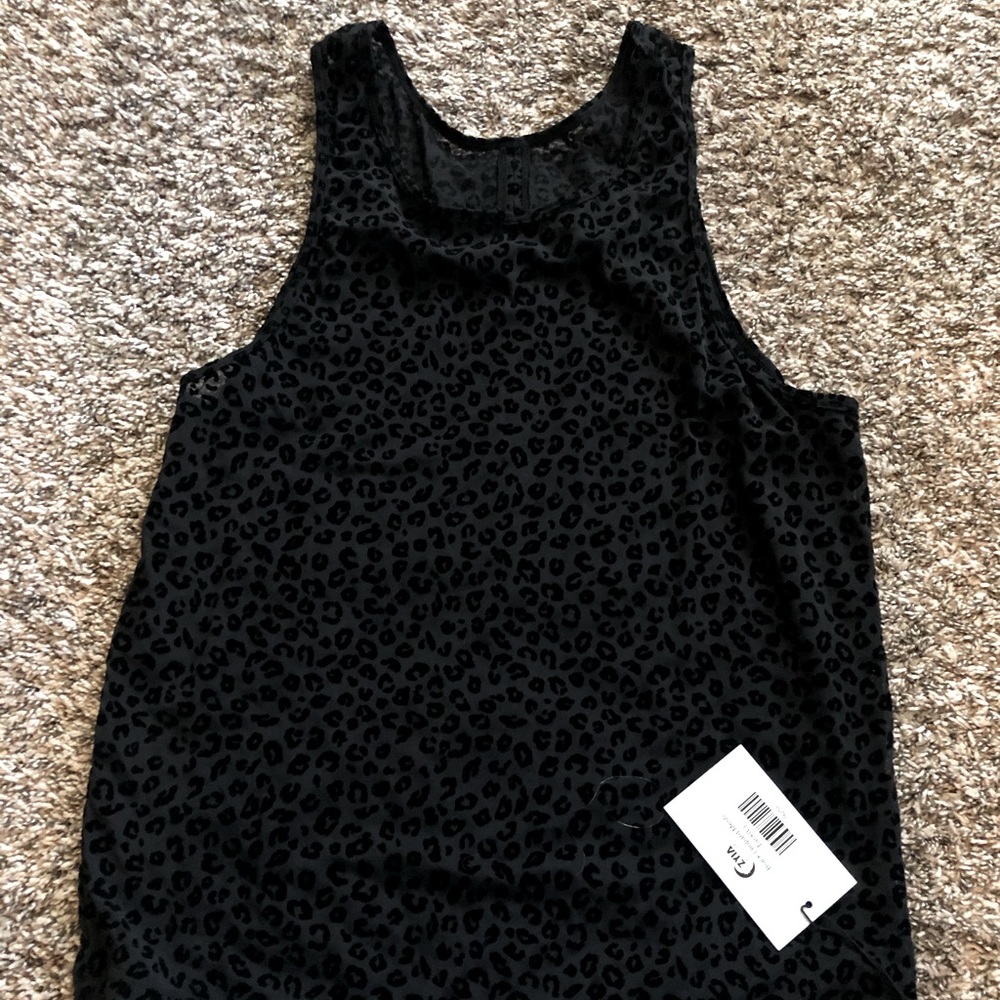 ZYIA NWT leopard tank
